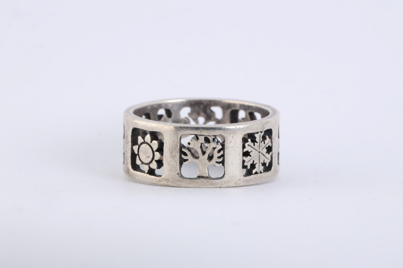 James Avery 925 Silver Vintage Four Seasons Ring Size 7.5 5.32g. Chorost Co