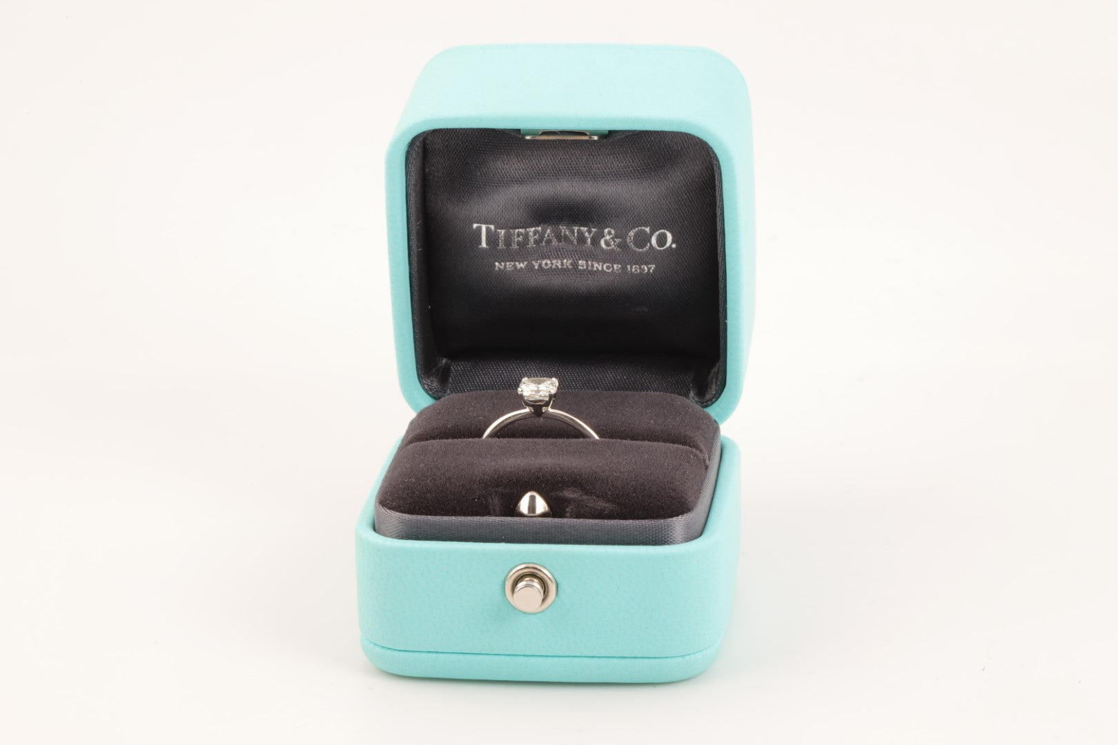 Vintage 18K Gold Tiffany Ring -Size 8- - thegoldsmith
