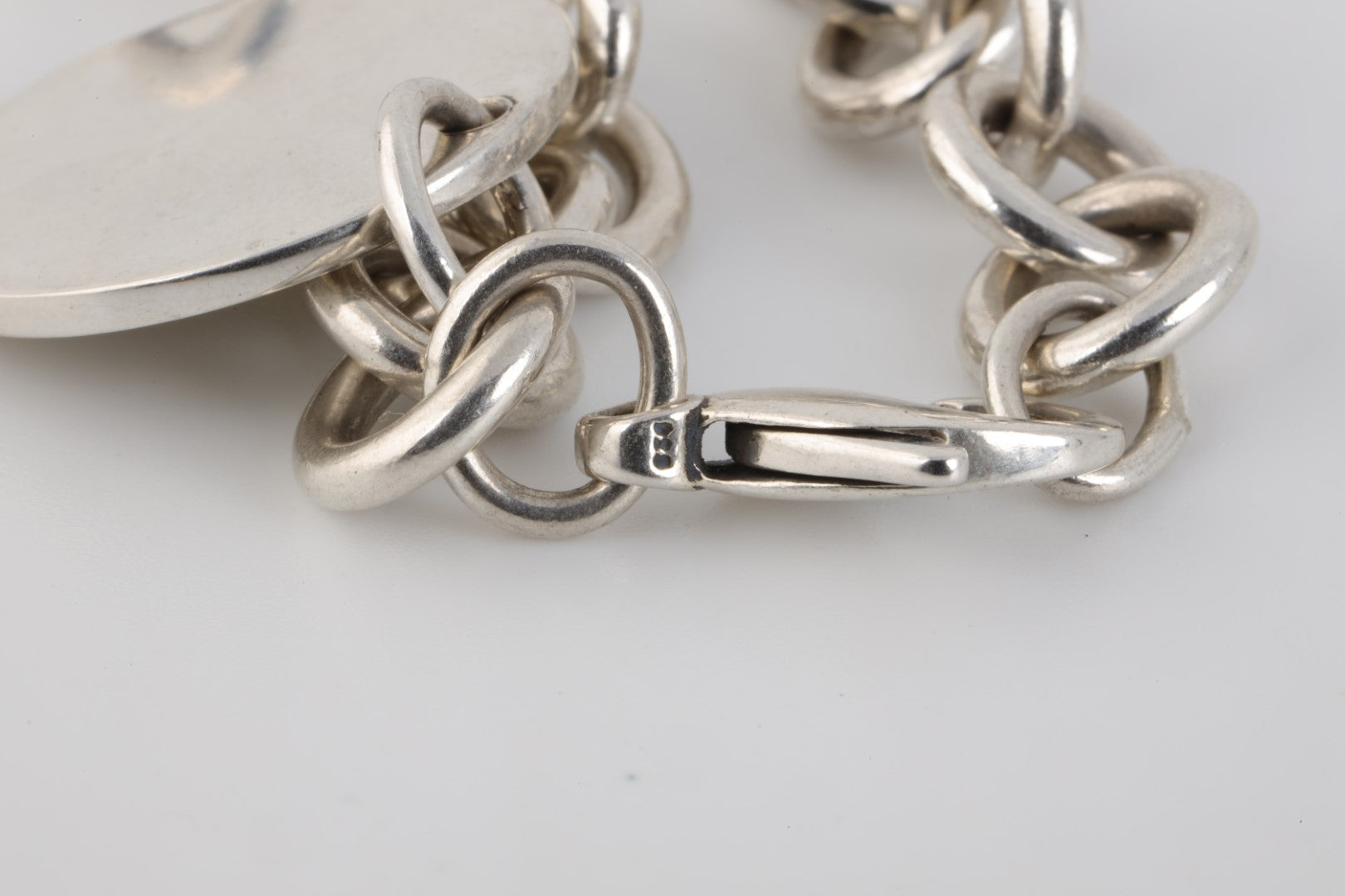 7.5 Tiffany Co. Return to Tiffany Round Tag Bracelet 35.90g