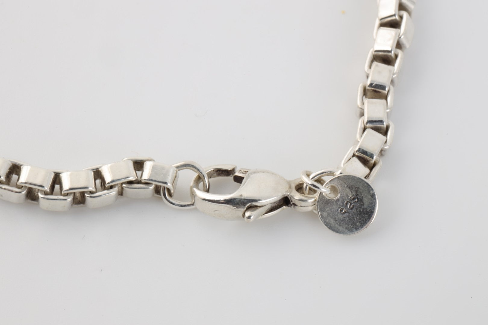 Tiffany & Co. Silver Venetian Necklace Link - Yoogi's Closet